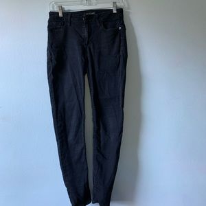 Iucky brand black skinny jeans